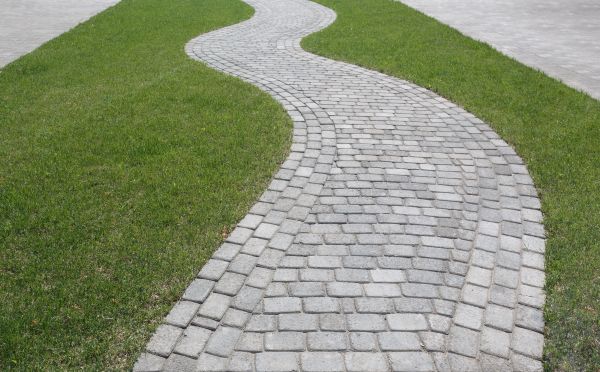 Cost of Walkway Paving in Joliet